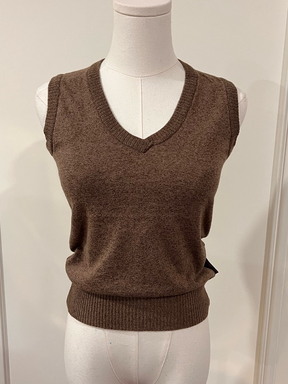 Dolce & Gabbana Brown V-Neck Sleeveless Sweater Vest size S